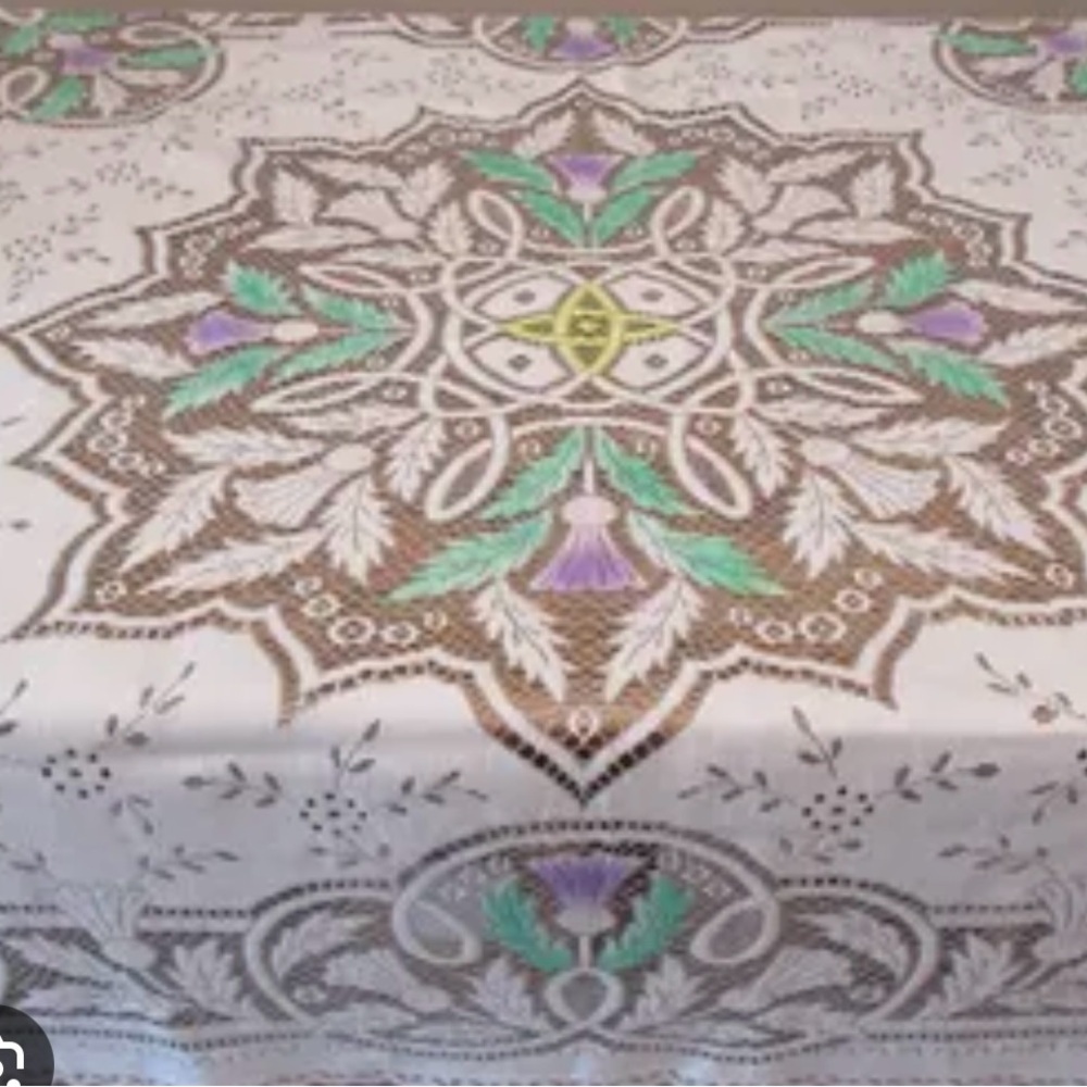 Vintage Colorful Scottish Quaker Lace Tablecloth, Purple Thistles Great Britain